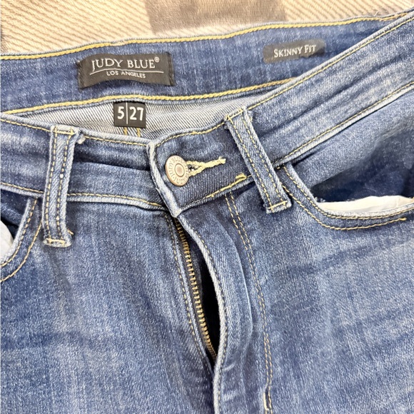 Judy Blue Classic Denim Skinny Jeans - Picture 1 of 3